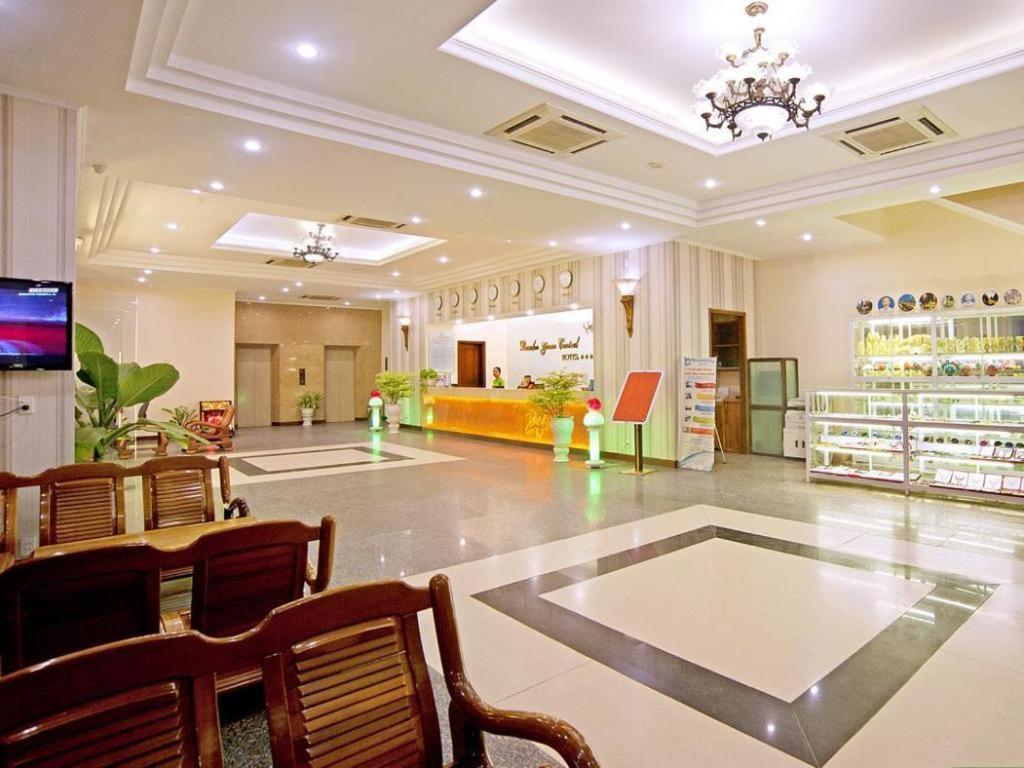 Bamboo Green Central Hotel Da Nang Exteriör bild