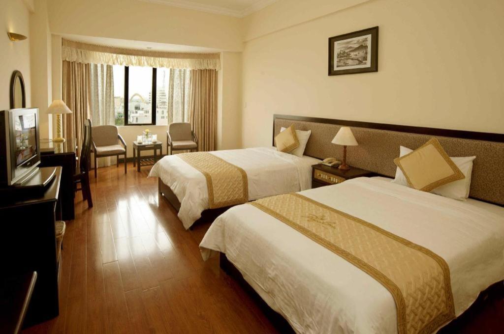 Bamboo Green Central Hotel Da Nang Exteriör bild